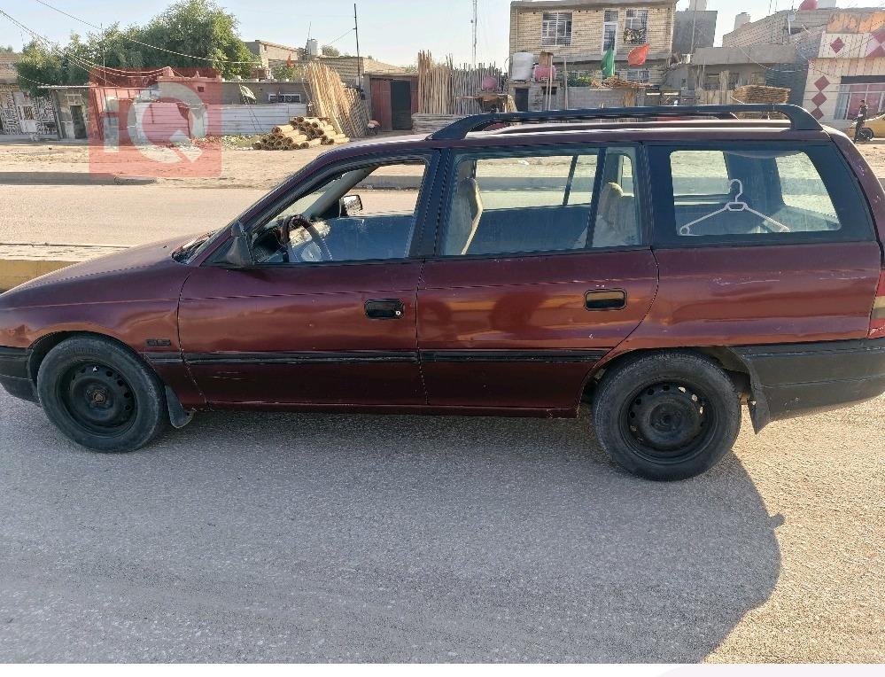 اوبل استرا